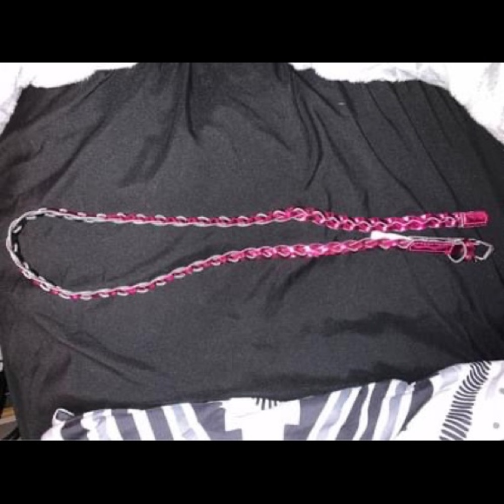 Pink belt - Picture 2 of 2